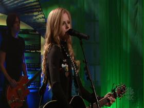 Avril Lavigne Nobody's Home (The Tonight Show with Jay Leno, Live 2005) (HD)